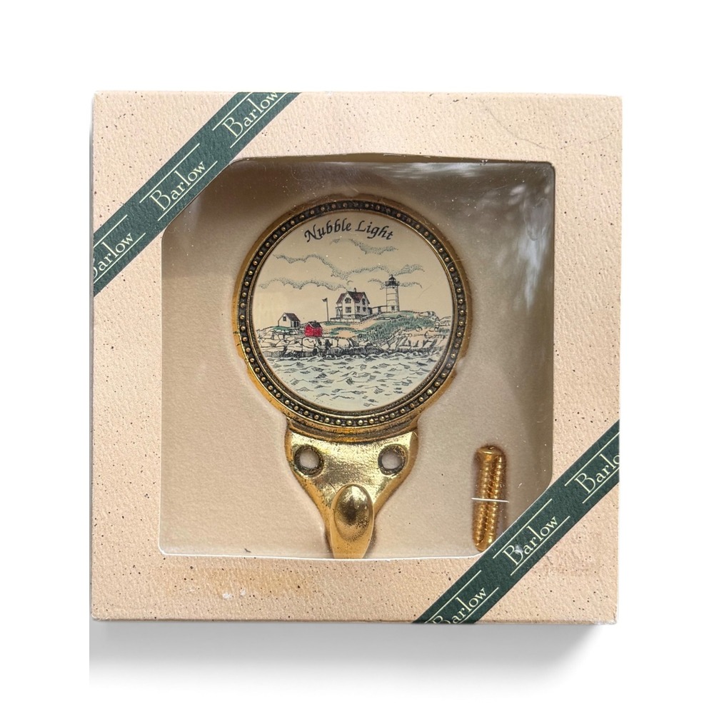 Barlow Designs Beaded Hook Nubble Light Scrimshaw Style Gold Tone